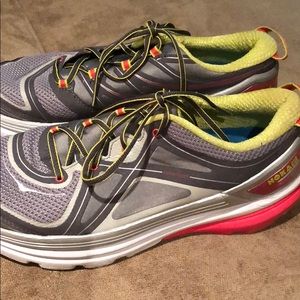 Hoka Sneakers
